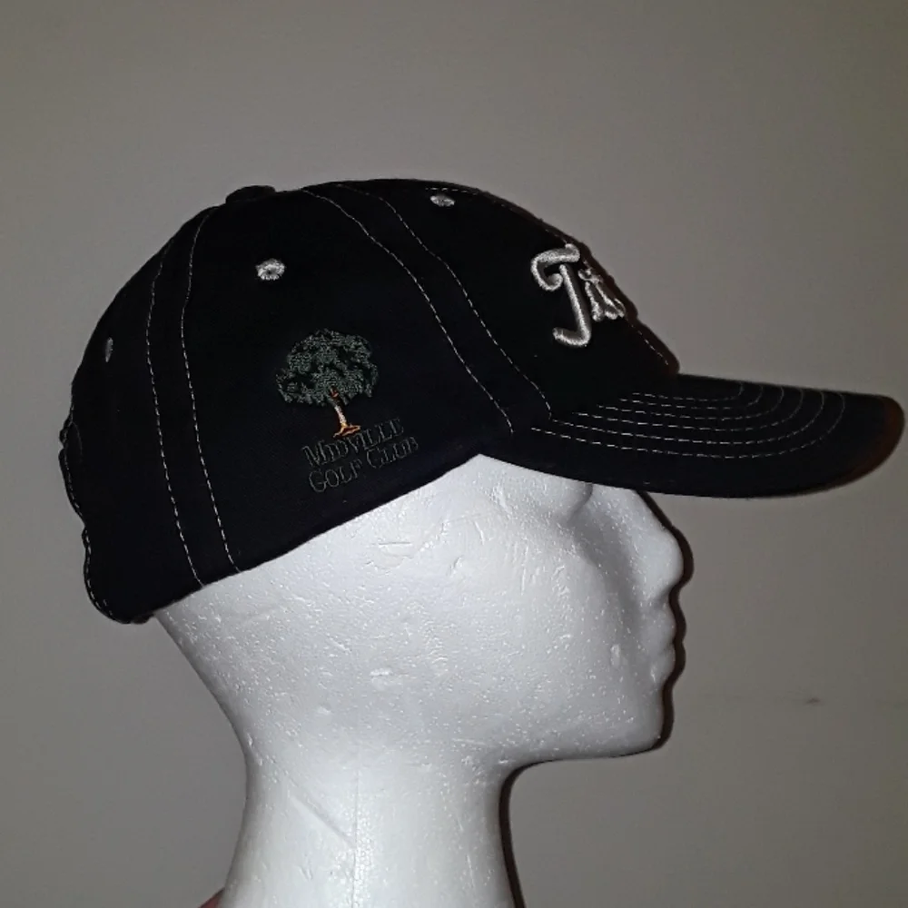 Titleist Golf Black and White Baseball Cap Hat